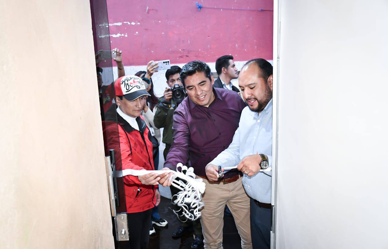 Ministro Roberto Ríos entrega obras en el recinto penitenciario de San Roque en Sucre, las cuales benefician a 200 privados de libertad y adelanta nuevo anteproyecto de indulto