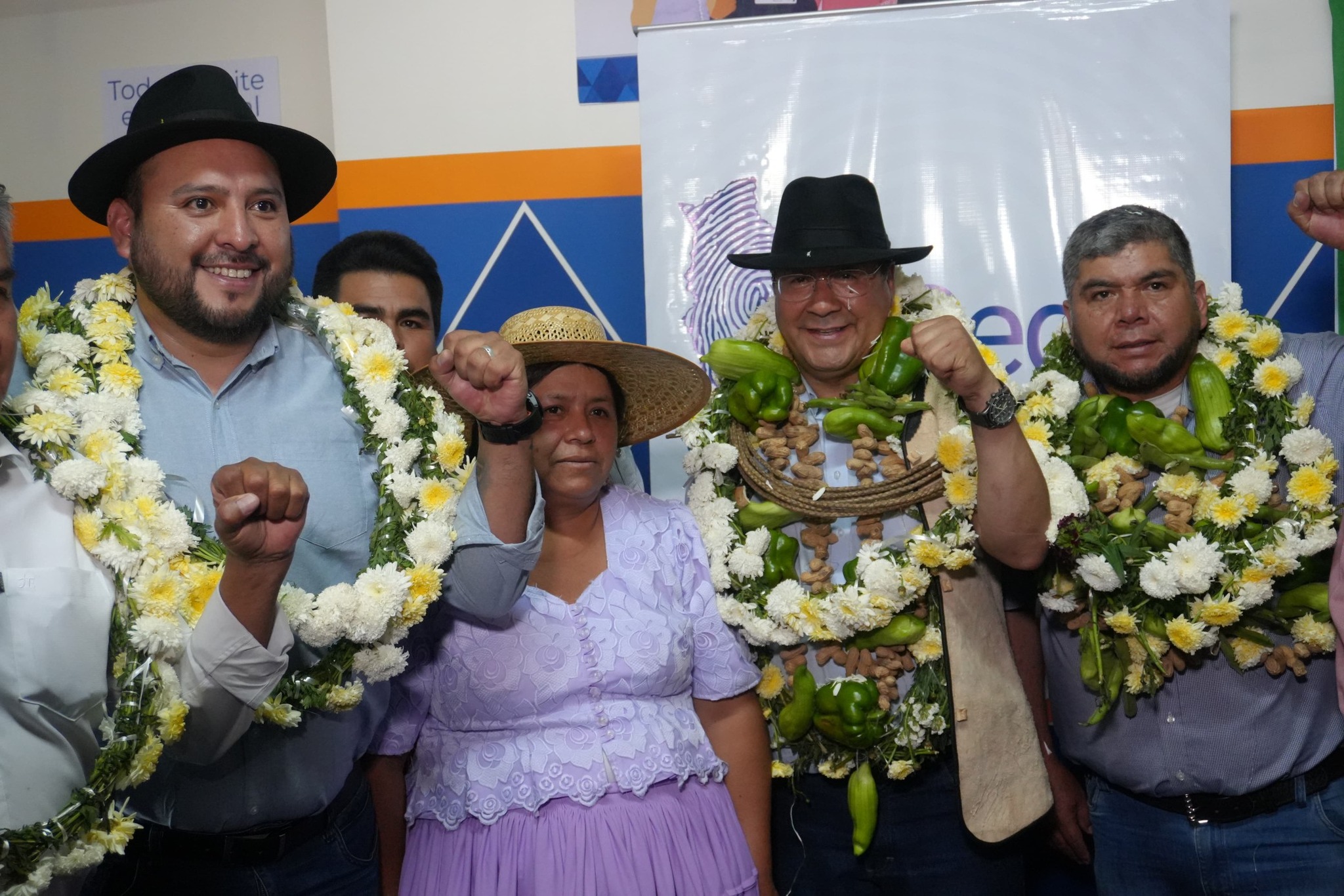 𝗠𝗶𝗻𝗶𝘀𝘁𝗿𝗼 𝗱𝗲 𝗚𝗼𝗯𝗶𝗲𝗿𝗻𝗼 𝗲𝗻𝘁𝗿𝗲𝗴𝗮 𝗼𝗳𝗶𝗰𝗶𝗻𝗮𝘀 𝗱𝗲𝗹 𝗦𝗘𝗚𝗜𝗣 𝗲𝗻 𝗠𝗶𝘇𝗾𝘂𝗲 𝗲𝗻 𝗲𝗹 𝗺𝗮𝗿𝗰𝗼 𝗱𝗲 𝗹𝗮 𝗚𝗲𝘀𝘁𝗮 𝗟𝗶𝗯𝗲𝗿𝘁𝗮𝗿𝗶𝗮 𝗱𝗲 𝗖𝗼𝗰𝗵𝗮𝗯𝗮𝗺𝗯𝗮