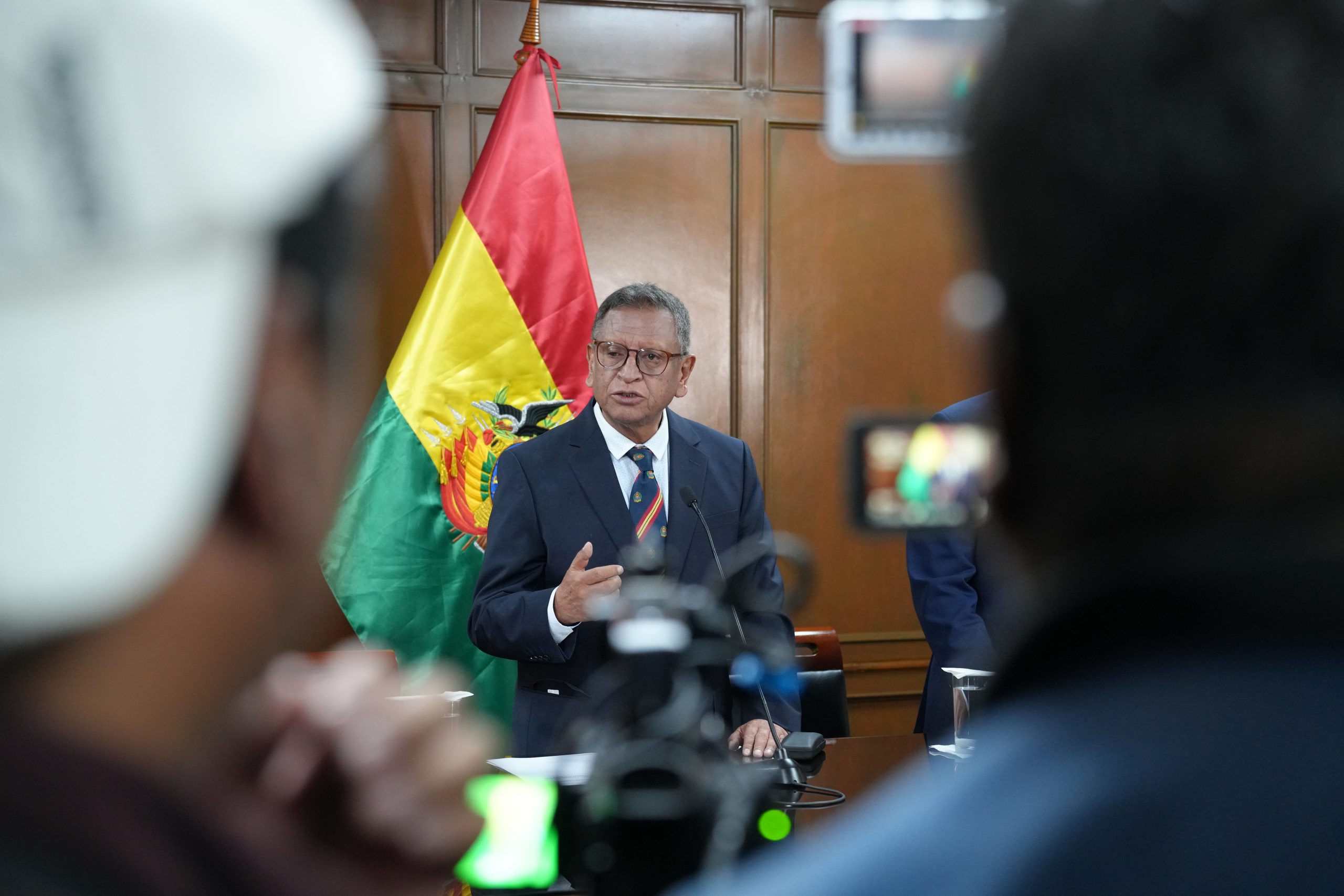 𝗚𝗼𝗯𝗶𝗲𝗿𝗻𝗼 𝗶𝗻𝗳𝗼𝗿𝗺𝗮 𝘀𝗼𝗯𝗿𝗲 𝗹𝗮 𝗮𝗽𝗿𝗲𝗵𝗲𝗻𝘀𝗶𝗼́𝗻 𝗱𝗲𝗹 𝗲𝘅𝗽𝗿𝗲𝘀𝗶𝗱𝗲𝗻𝘁𝗲 𝗟𝘂𝗶𝘀 𝗔𝗿𝗰𝗲 𝗖𝗮𝘁𝗮𝗰𝗼𝗿𝗮 𝗽𝗼𝗿 𝗽𝗿𝗲𝘀𝘂𝗻𝘁𝗼𝘀 𝗮𝗰𝘁𝗼𝘀 𝗱𝗲 𝗰𝗼𝗿𝗿𝘂𝗽𝗰𝗶𝗼́𝗻 𝘃𝗶𝗻𝗰𝘂𝗹𝗮𝗱𝗼𝘀 𝗮𝗹 𝗙𝗼𝗻𝗱𝗼 𝗜𝗻𝗱𝗶́𝗴𝗲𝗻𝗮