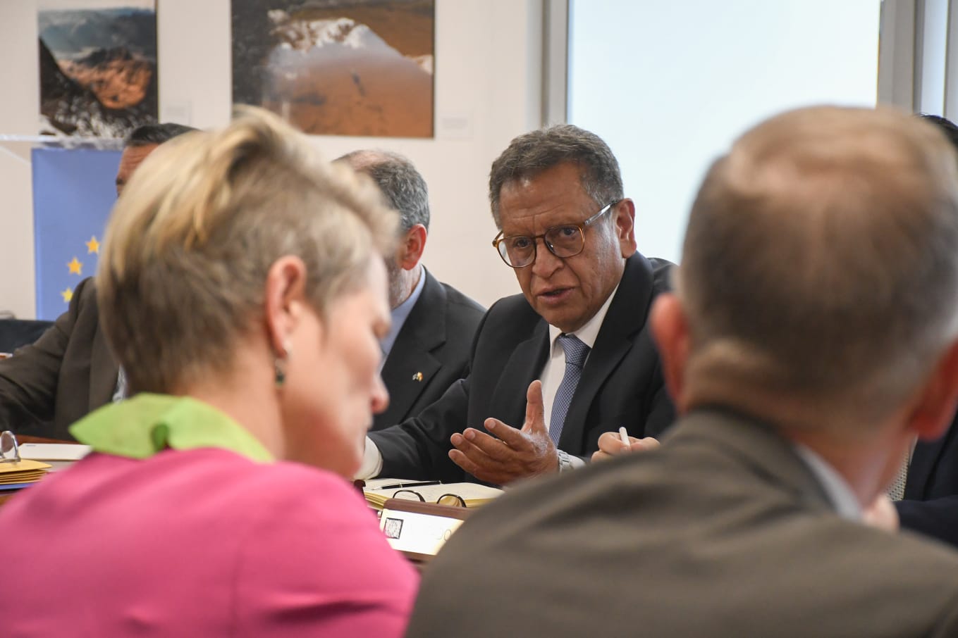 𝗠𝗶𝗻𝗶𝘀𝘁𝗲𝗿𝗶𝗼 𝗱𝗲 𝗚𝗼𝗯𝗶𝗲𝗿𝗻𝗼 𝘆 𝗨𝗻𝗶𝗼́𝗻 𝗘𝘂𝗿𝗼𝗽𝗲𝗮 𝗰𝗼𝗻𝘀𝗼𝗹𝗶𝗱𝗮𝗻 𝗮𝗴𝗲𝗻𝗱𝗮 𝗱𝗲 𝗰𝗼𝗼𝗽𝗲𝗿𝗮𝗰𝗶𝗼́𝗻 𝘆 𝘀𝗲𝗴𝘂𝗿𝗶𝗱𝗮𝗱