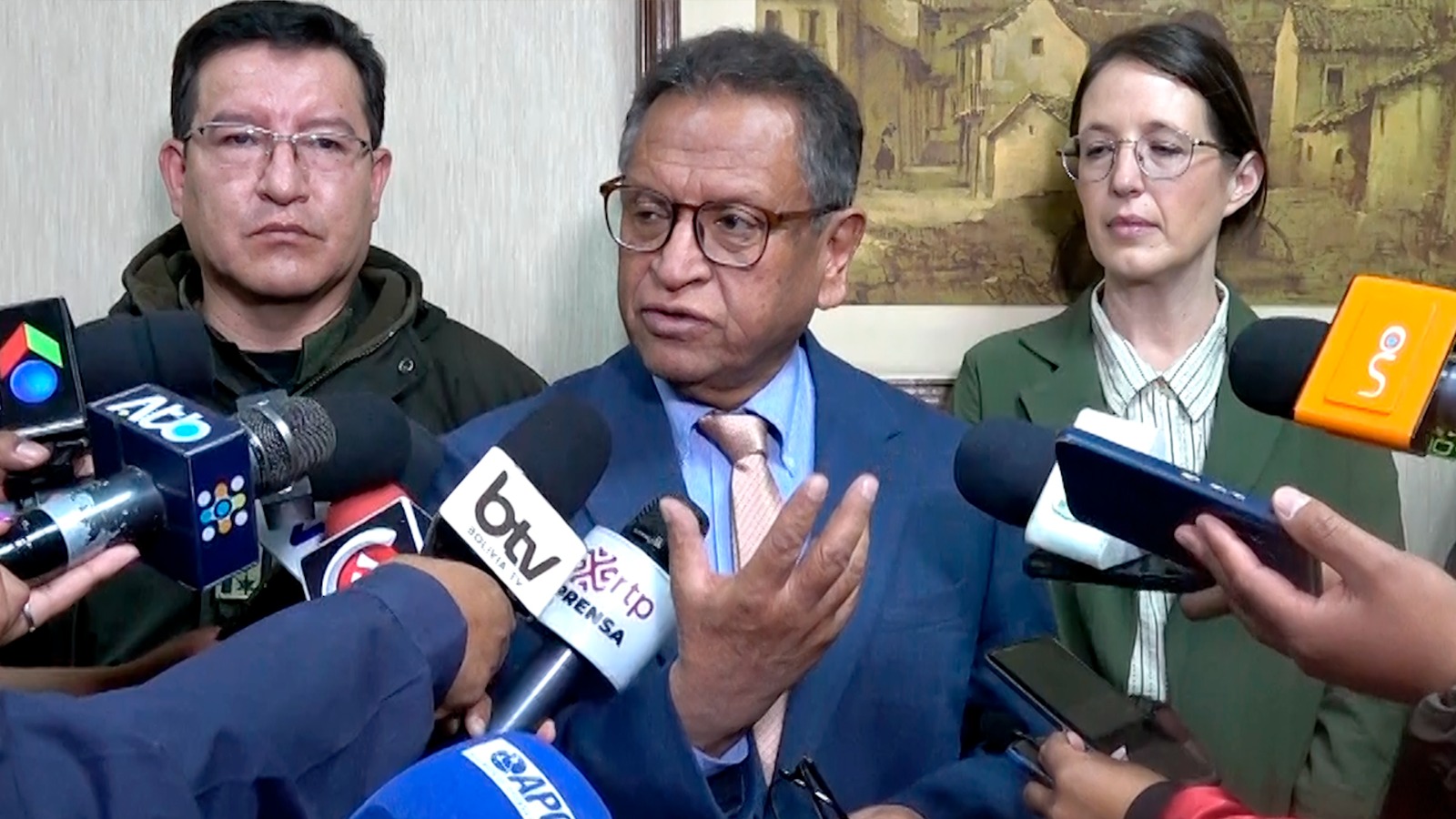𝗚𝗼𝗯𝗶𝗲𝗿𝗻𝗼 𝗱𝗲𝘀𝗽𝗹𝗶𝗲𝗴𝗮 𝗮 𝘁𝗼𝗱𝗼 𝘀𝘂 𝗴𝗮𝗯𝗶𝗻𝗲𝘁𝗲 𝗮 𝗻𝗶𝘃𝗲𝗹 𝗻𝗮𝗰𝗶𝗼𝗻𝗮𝗹 𝗽𝗮𝗿𝗮 𝗲𝘅𝗽𝗹𝗶𝗰𝗮𝗿 𝗯𝗲𝗻𝗲𝗳𝗶𝗰𝗶𝗼𝘀 𝗱𝗲𝗹 𝗹𝗲𝘃𝗮𝗻𝘁𝗮𝗺𝗶𝗲𝗻𝘁𝗼 𝗱𝗲 𝗹𝗮 𝘀𝘂𝗯𝘃𝗲𝗻𝗰𝗶𝗼́𝗻 𝗱𝗲𝗹 𝗱𝗶𝗲́𝘀𝗲𝗹