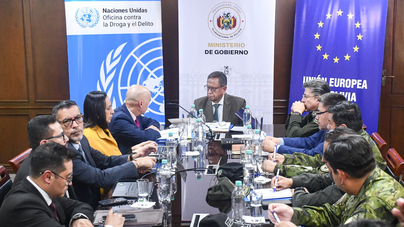 𝗕𝗼𝗹𝗶𝘃𝗶𝗮 𝘆 𝗨𝗘 𝗰𝗶𝗲𝗿𝗿𝗮𝗻 𝗽𝗿𝗼𝘆𝗲𝗰𝘁𝗼 𝗾𝘂𝗲 𝗰𝗮𝗽𝗮𝗰𝗶𝘁𝗮 𝗮 𝗹𝗮 𝗙𝗘𝗟𝗖𝗡 𝗲𝗻 𝗹𝘂𝗰𝗵𝗮 𝗮𝗻𝘁𝗶𝗰𝗼𝗿𝗿𝘂𝗽𝗰𝗶𝗼́𝗻